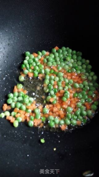 金银炒饭的做法步骤：5
