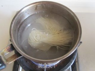 苋菜咸蛋面的做法步骤：8