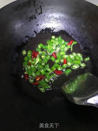 香辣炒粉丝的做法步骤：4