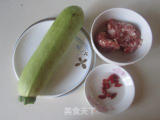肉酿蒸笋瓜的做法步骤：1