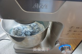 蓝色玫瑰花篮的做法步骤：6