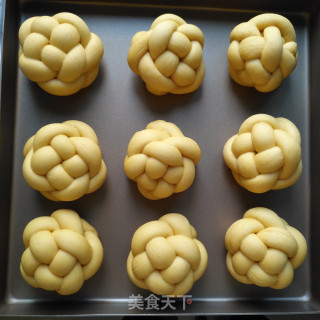 南瓜泥绣球面包的做法步骤：8