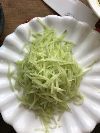葱油拌面的做法步骤：2
