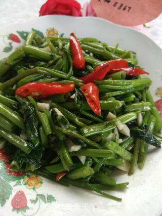 蒜炒空心菜的做法步骤：3