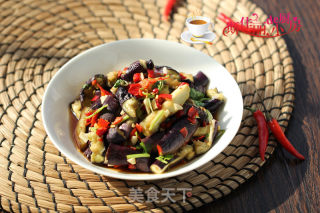 剁椒香菜拌茄条的做法步骤：7