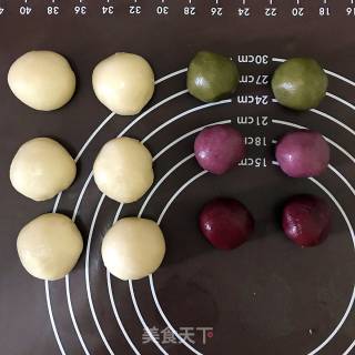 彩色螺旋酥·蛋黄酥的做法步骤：15