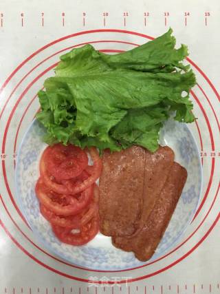 牛角汉堡的做法步骤：15