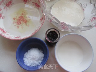桑葚慕斯的做法步骤：1