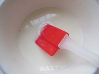 桑葚慕斯的做法步骤：2