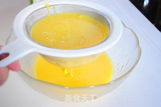 香蕉戚风蛋糕的做法步骤：5
