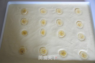 香蕉戚风蛋糕的做法步骤：16