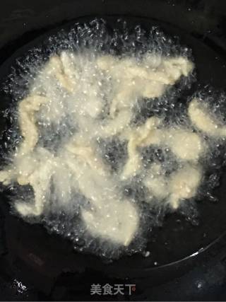 糖醋里脊的做法步骤：3