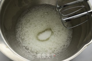 7寸中空模胡萝卜戚风蛋糕的做法步骤：8