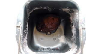 酥皮小刺猬的做法步骤：3