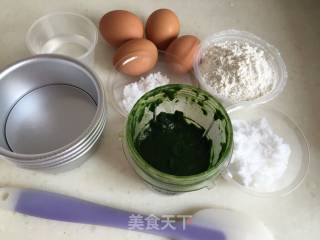 酸奶菠菜蛋糕的做法步骤：1