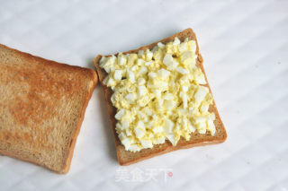 红糖全麦鸡蛋三明治的做法步骤：17
