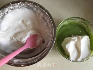 菠菜泥蛋糕卷的做法步骤：13