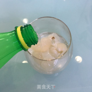 荔枝冰饮的做法步骤：3