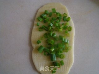 香葱芝麻酥饼的做法步骤：10