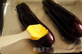 蒜香肉末烤茄子的做法步骤：1