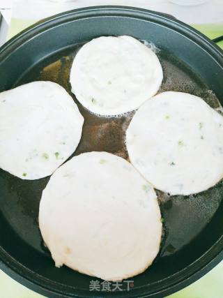 葱油饼的做法步骤：10