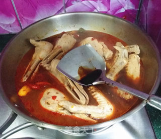 酱香鸭头与鸭翅的做法步骤：9
