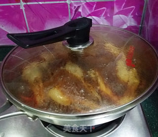 酱香鸭头与鸭翅的做法步骤：10