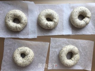 红茶贝果的做法步骤：9