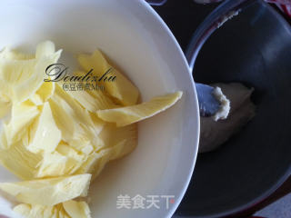 炫彩四色吐司的做法步骤：3