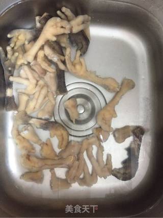 泡椒鸡爪的做法步骤：5