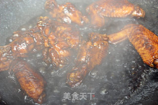 红烧鸡翅的做法步骤：7