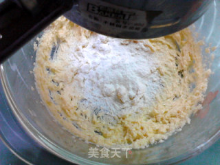 三色旋纹饼干的做法步骤：4