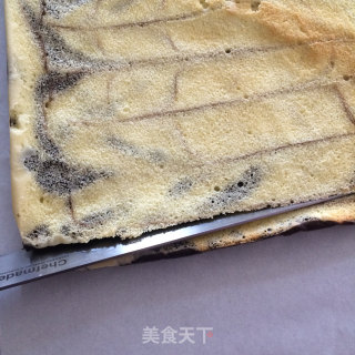 可可旋风蛋糕卷的做法步骤：16