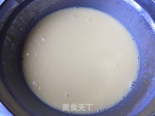 缤纷水果奶油蛋糕的做法步骤：2