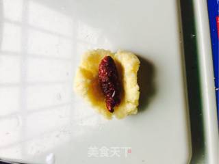 椰蓉荔枝酥的做法步骤：14
