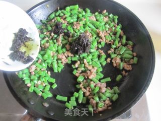 肉末橄榄菜炒豆角的做法步骤：9