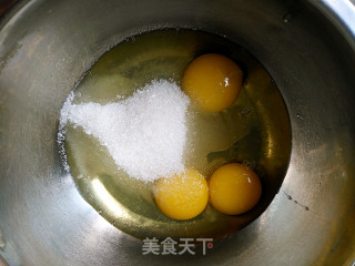 雷明顿蛋糕的做法步骤：1