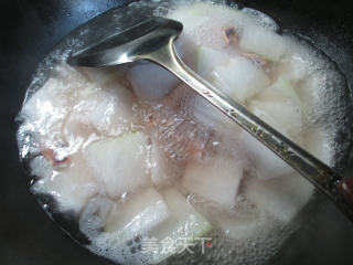 鱿鱼鲞冬瓜汤的做法步骤：4