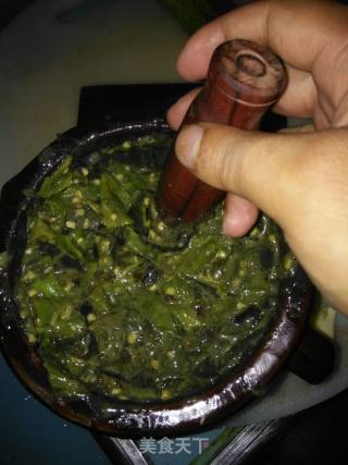 皮蛋抖辣椒的做法步骤：7