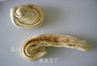 造色情怀 咸味花卷面包的做法步骤：9