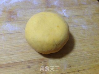 南瓜豆沙包的做法步骤：6