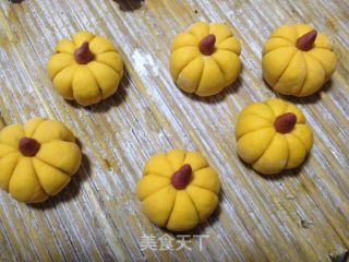 南瓜豆沙包的做法步骤：11