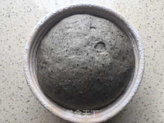 黑芝麻咖啡欧包的做法步骤：8
