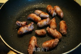 菜花香肠一锅烩的做法步骤：3