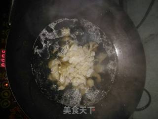 酸辣大肠的做法步骤：5