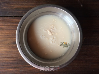 榴莲芝士披萨的做法步骤：1