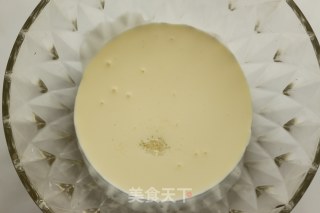 酸奶蓝莓冰淇淋的做法步骤：3