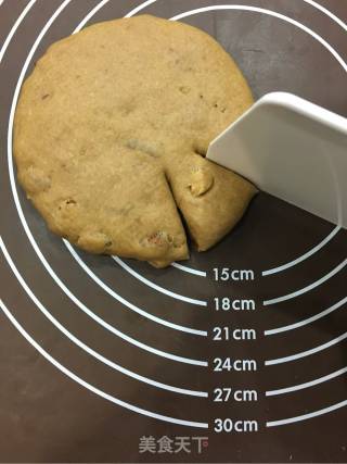 核桃梅花软欧包的做法步骤：9