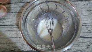 六寸的黑芝麻戚风的做法步骤：2