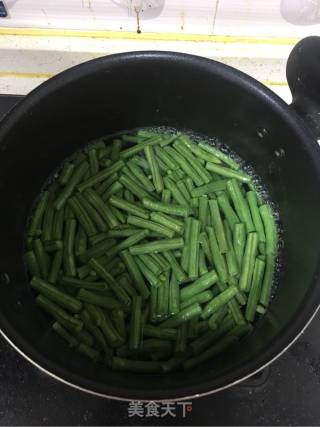 凉拌豆角的做法步骤：4